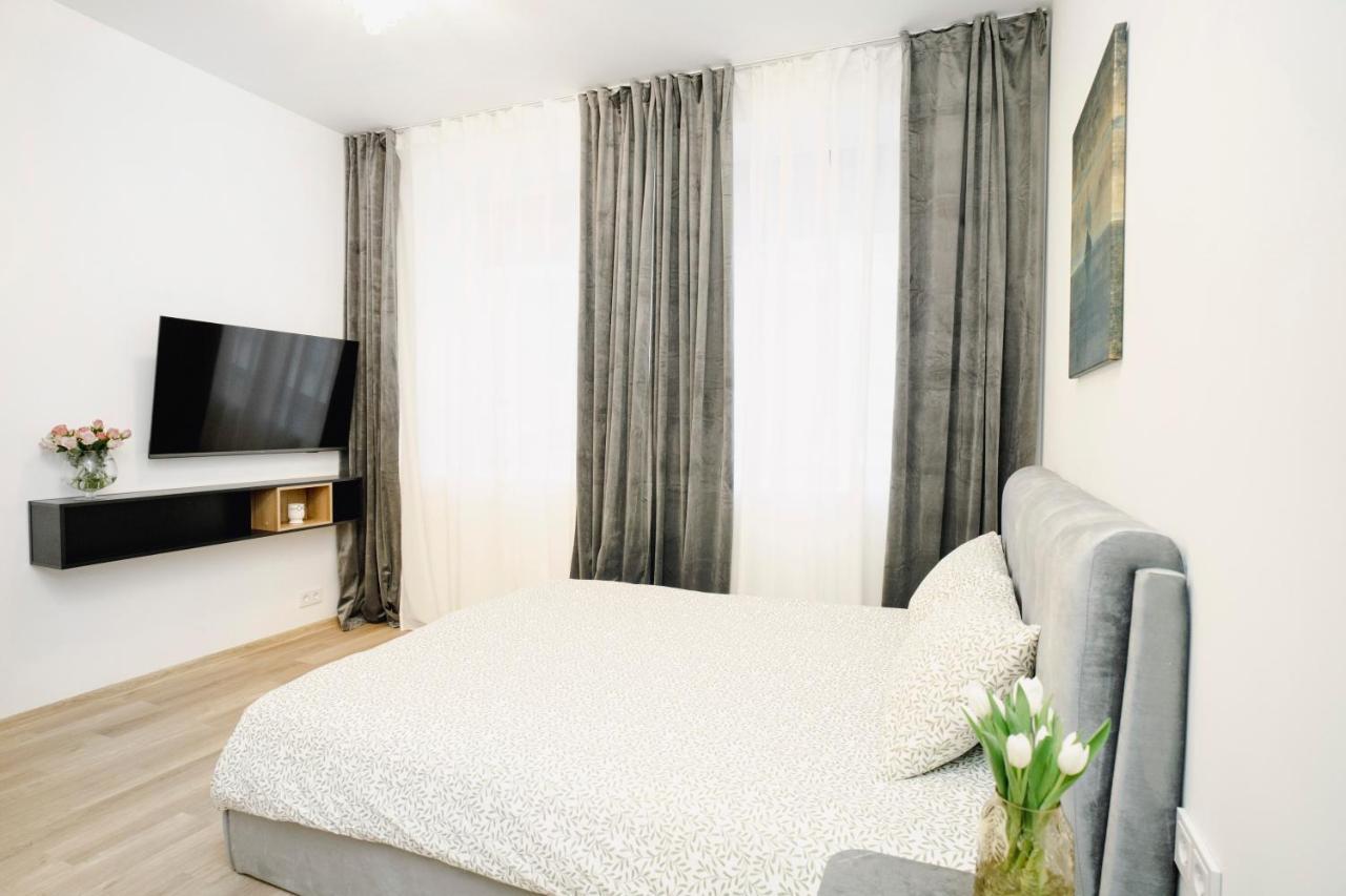 Central Station Apartment No3 Kaunas Exteriör bild